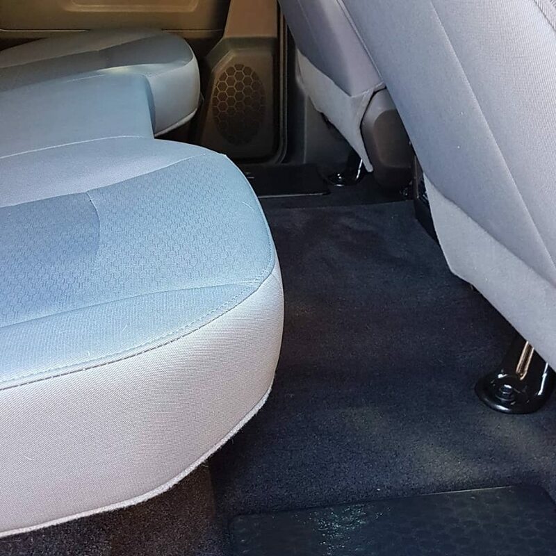 Clean Vehicle Carpeting